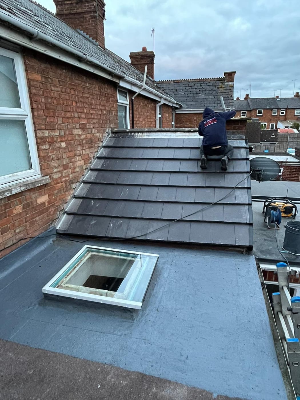 Roof repairs 04