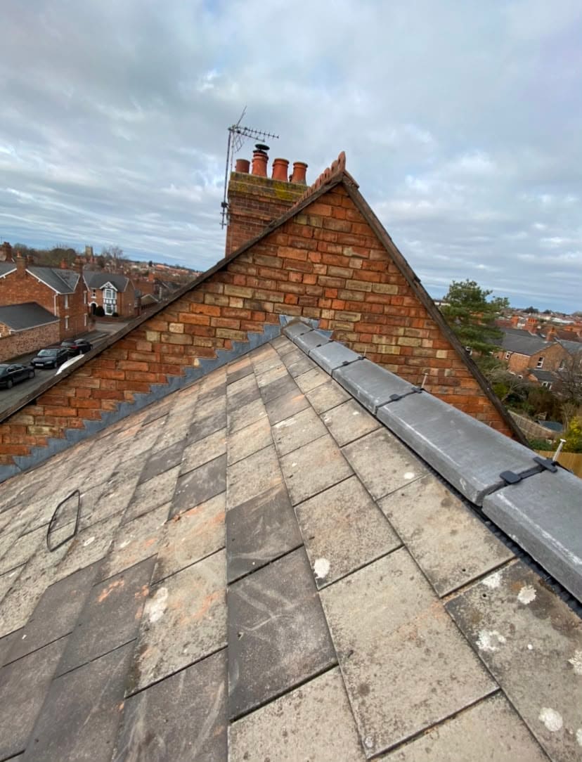 Tiled slate roofing 02
