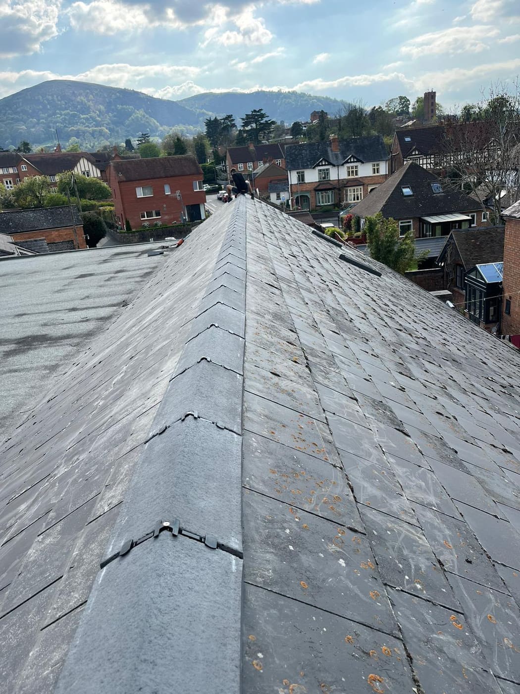 Tiled slate roofing 03